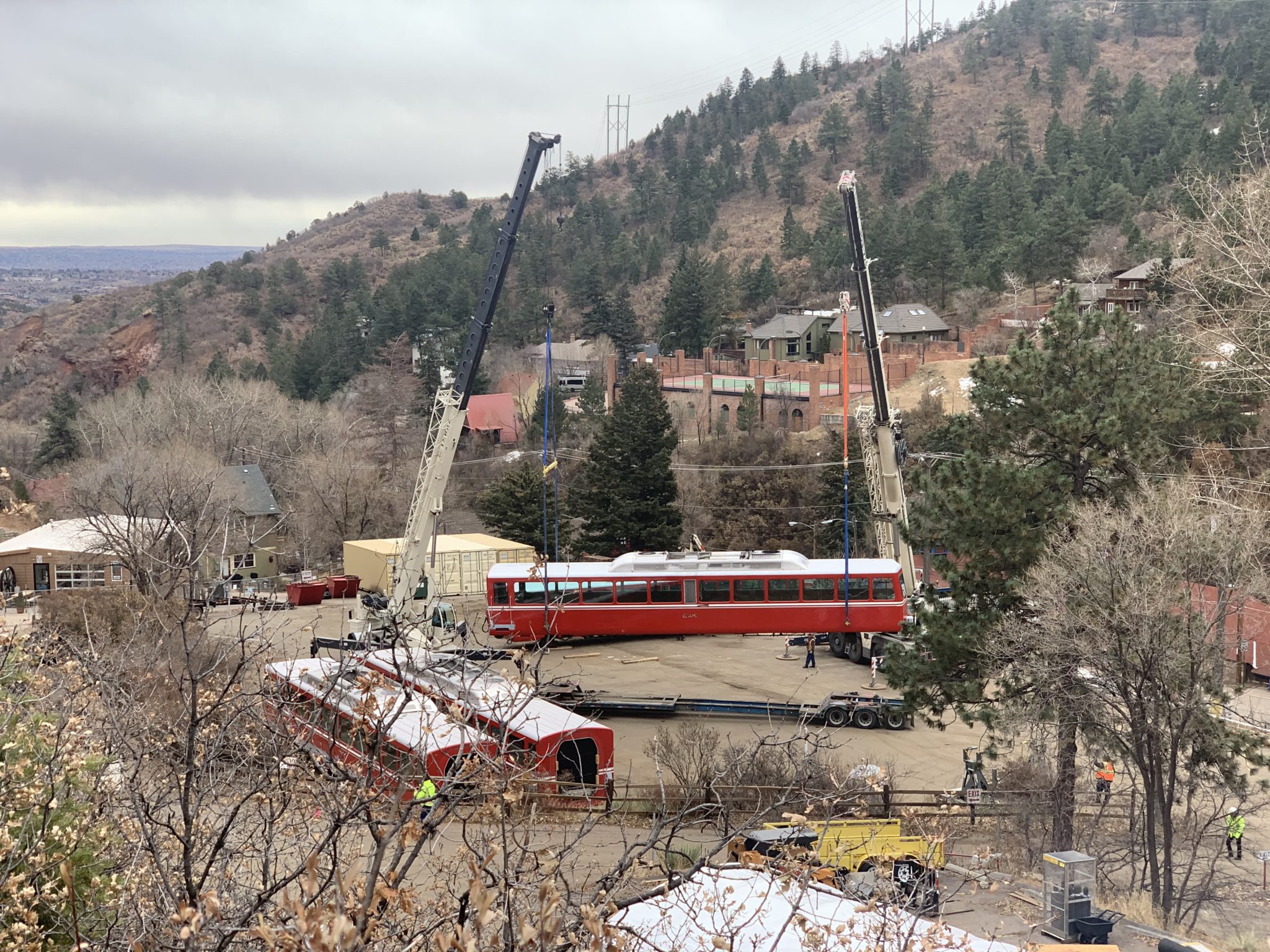 Cog Train lifted off Axles